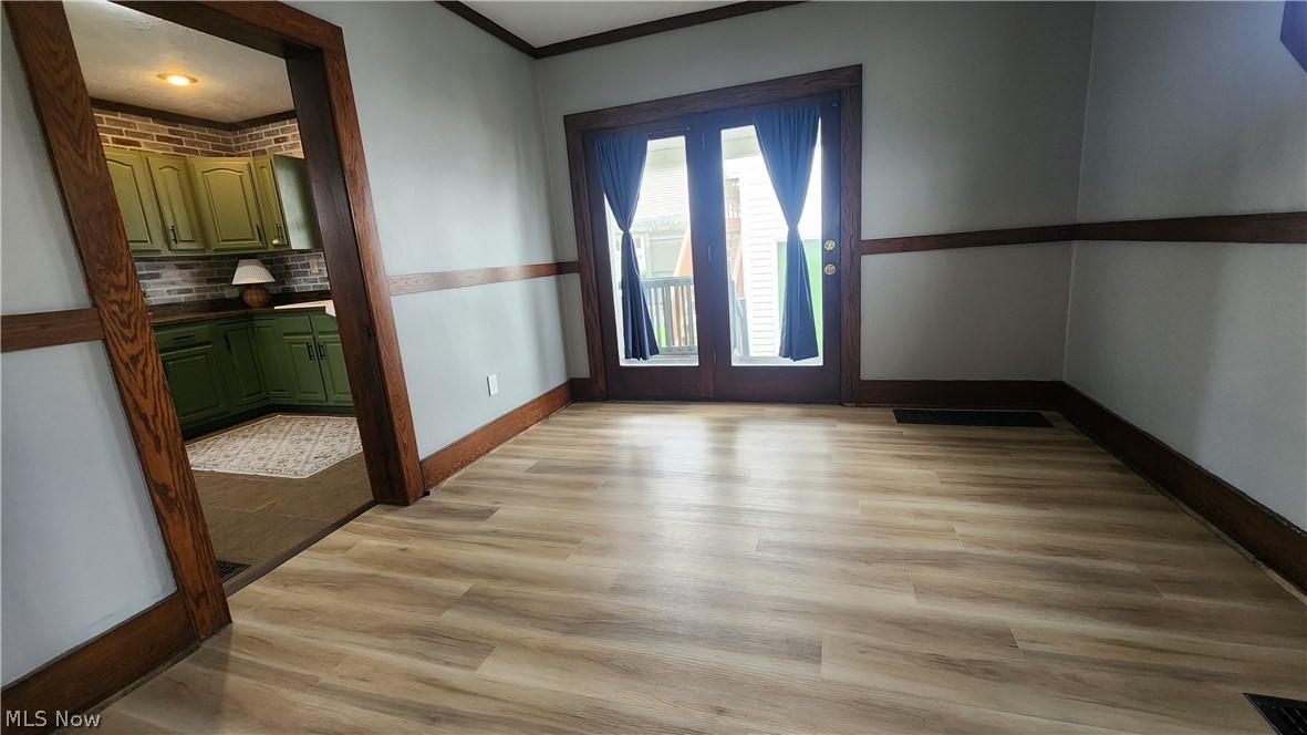 154 Moore Avenue NW New Philadelphia OH 44663