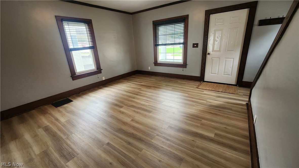 154 Moore Avenue NW New Philadelphia OH 44663