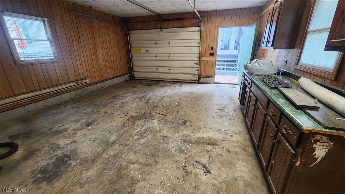 154 Moore Avenue NW New Philadelphia OH 44663