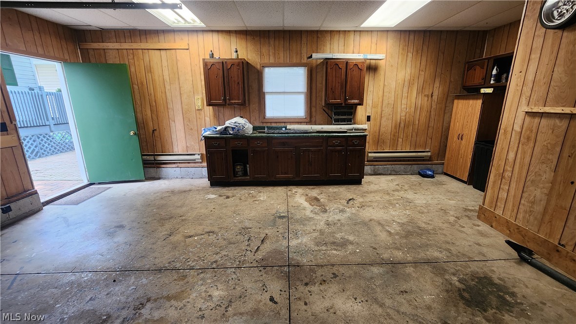 154 Moore Avenue NW New Philadelphia OH 44663