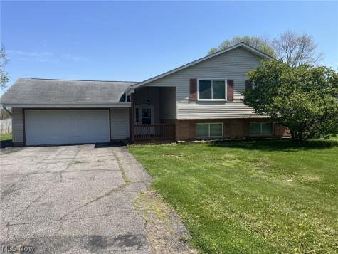 8785 Root Road North Ridgeville OH 44039