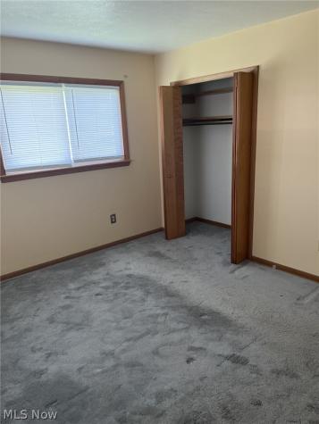 8785 Root Road North Ridgeville OH 44039