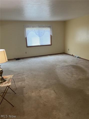 8785 Root Road North Ridgeville OH 44039
