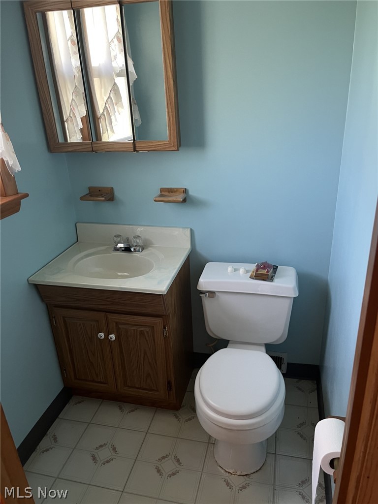 8785 Root Road North Ridgeville OH 44039