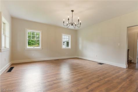 12099 Snode Street NE Alliance OH 44601