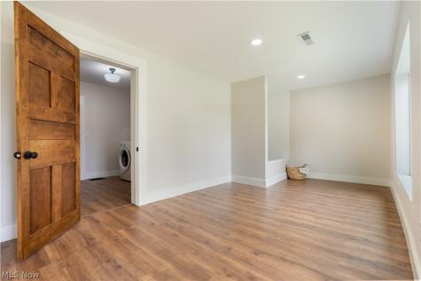 12099 Snode Street NE Alliance OH 44601