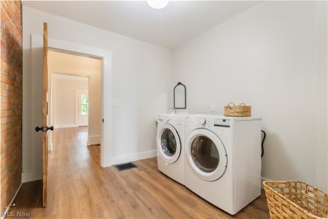 12099 Snode Street NE Alliance OH 44601