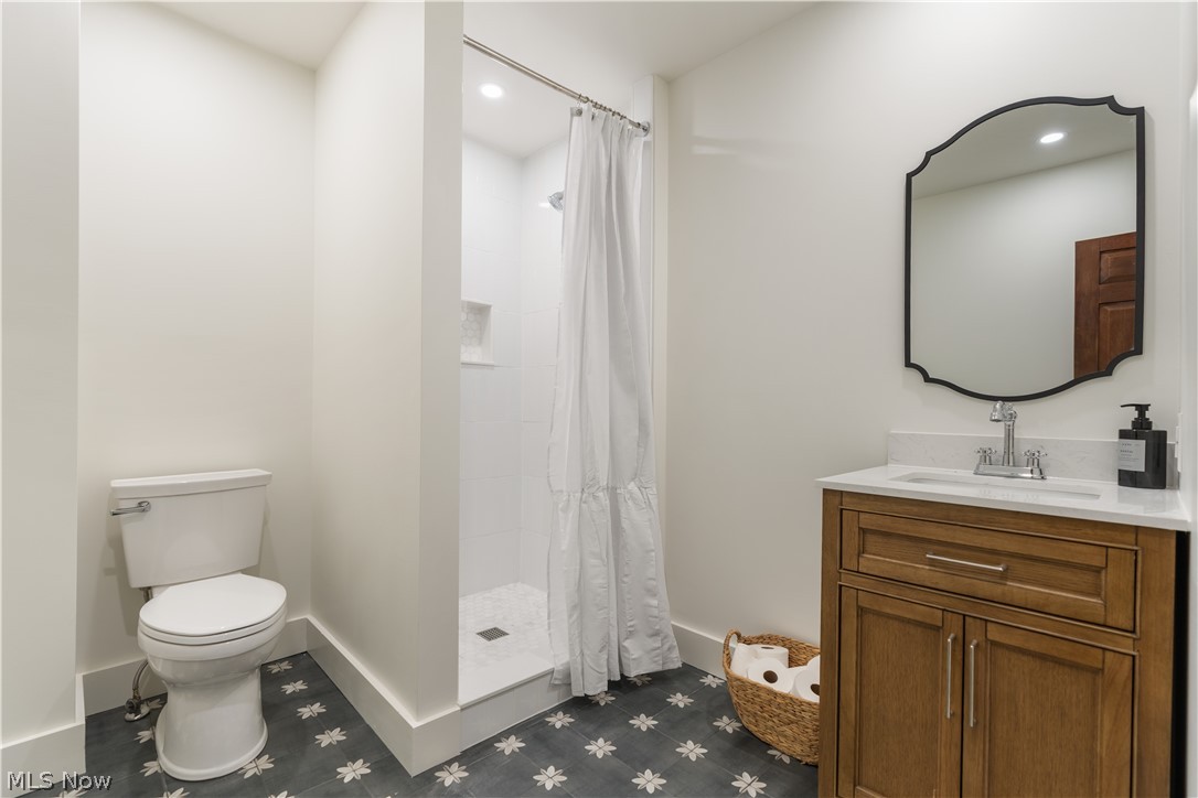 12099 Snode Street NE Alliance OH 44601