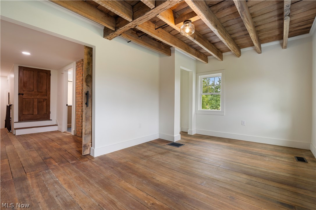 12099 Snode Street NE Alliance OH 44601