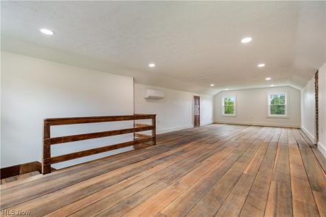 12099 Snode Street NE Alliance OH 44601