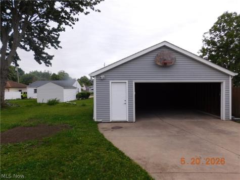 5230 W 147th Street Brook Park OH 44142