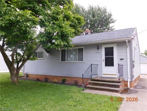 5230 W 147th Street Brook Park OH 44142