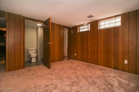 2807 Park Drive Parma OH 44134