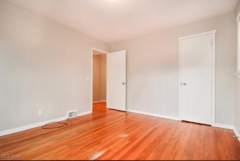 2807 Park Drive Parma OH 44134