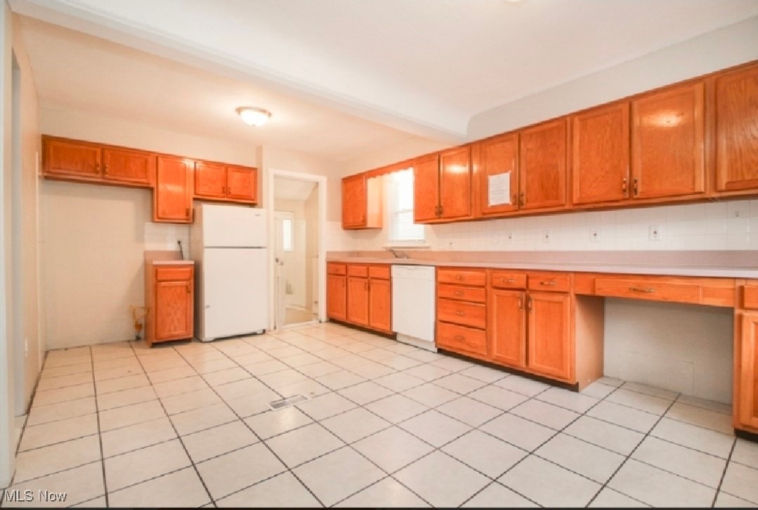 2807 Park Drive Parma OH 44134