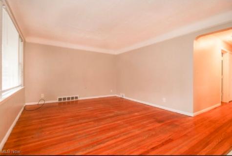 2807 Park Drive Parma OH 44134