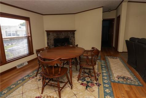 571 Sandtrap Circle Painesville OH 44077