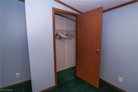 571 Sandtrap Circle Painesville OH 44077