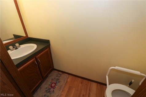 571 Sandtrap Circle Painesville OH 44077