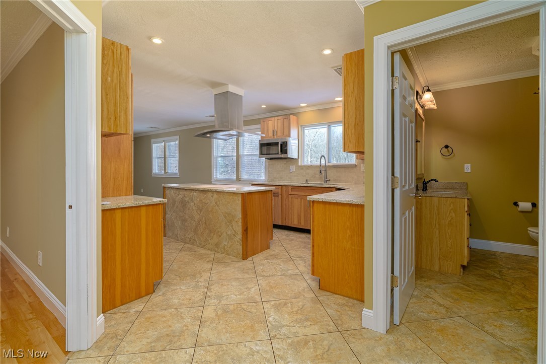 4340 Bradley Road Westlake OH 44145