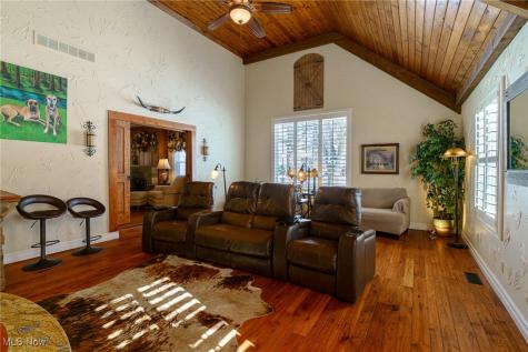 4340 Bradley Road Westlake OH 44145