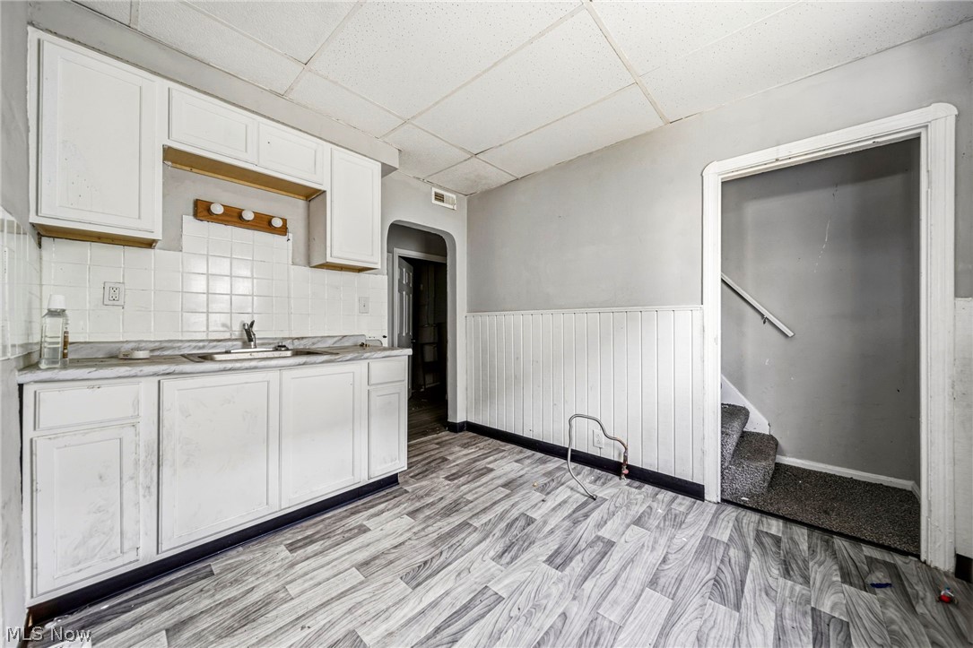 3449 E 71st Street Cleveland OH 44127