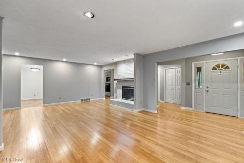 25 Squires Court Medina OH 44256