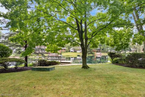 25 Squires Court Medina OH 44256