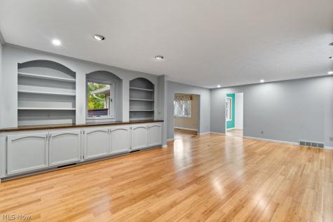 25 Squires Court Medina OH 44256