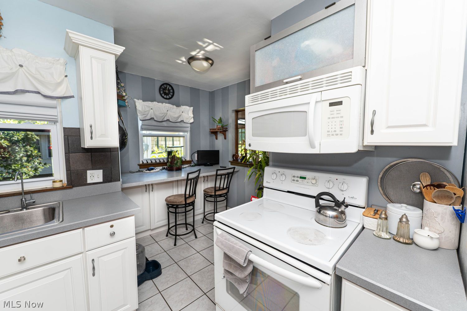 1684 S Green Road South Euclid OH 44121