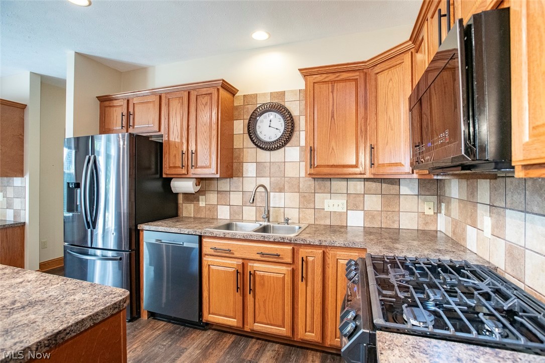 1247 Marblehead Point Court Brunswick OH 44212