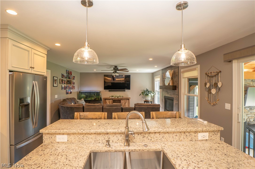760 Radcliffe Pass Columbiana OH 44408
