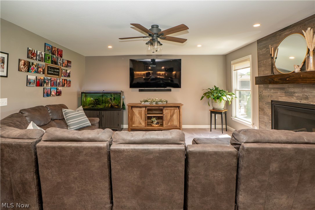 760 Radcliffe Pass Columbiana OH 44408