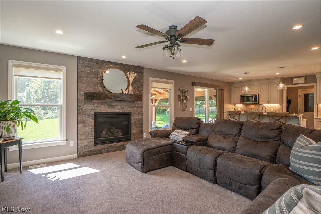 760 Radcliffe Pass Columbiana OH 44408