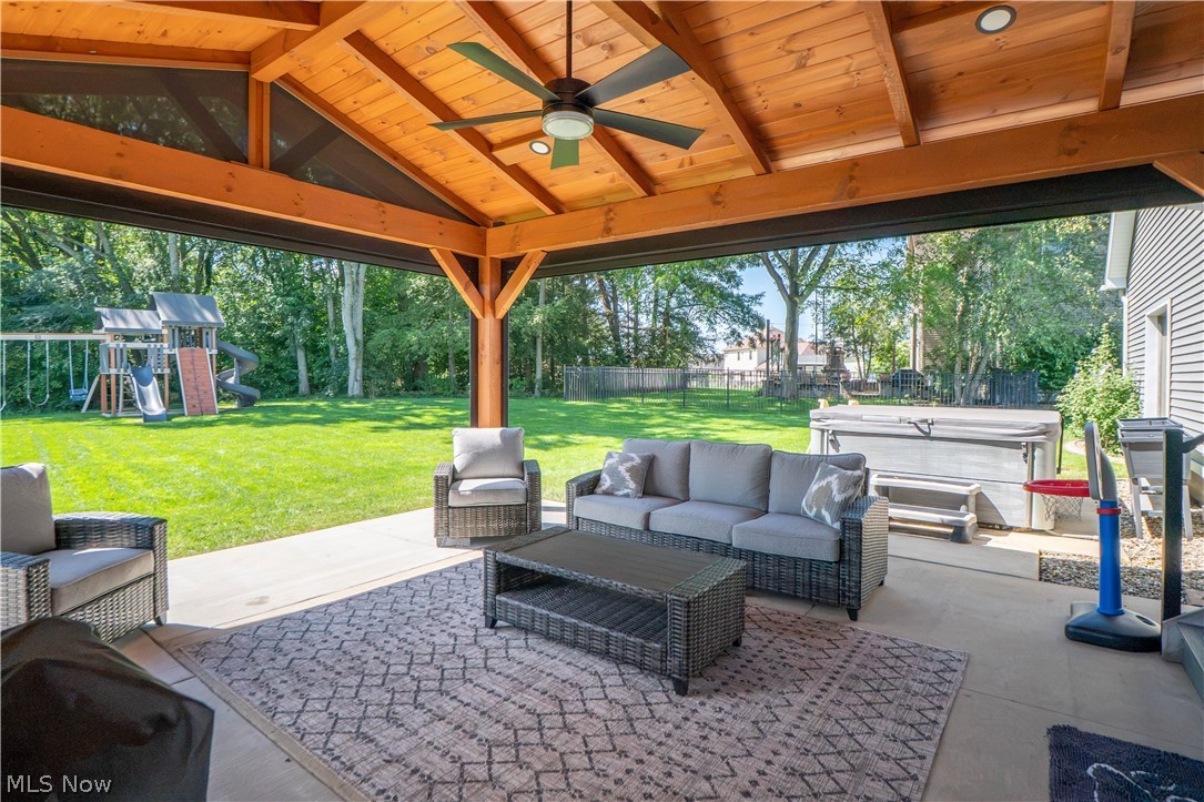 760 Radcliffe Pass Columbiana OH 44408
