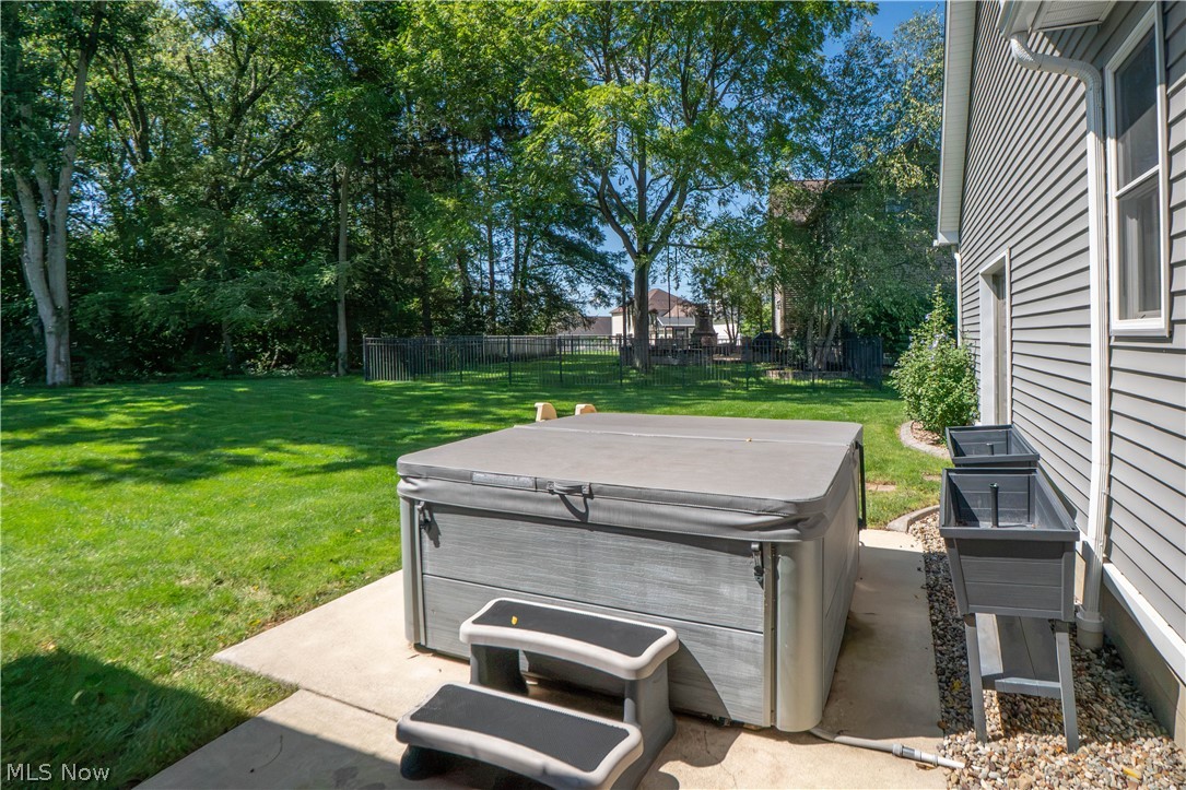 760 Radcliffe Pass Columbiana OH 44408