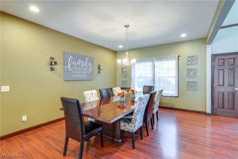 8493 Deacon Avenue NW North Canton OH 44720