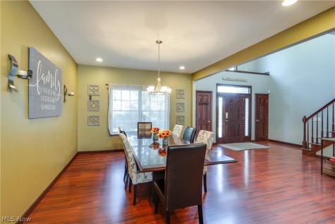 8493 Deacon Avenue NW North Canton OH 44720