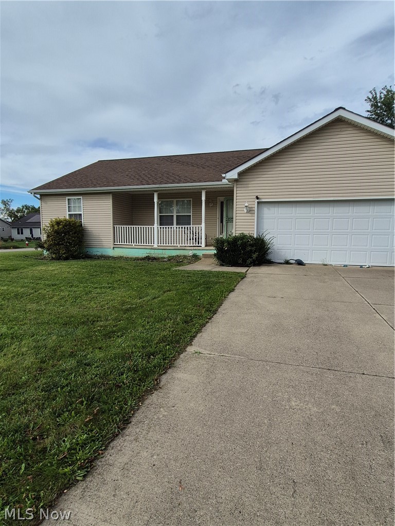 2078 Arrowhead Street Lorain OH 44052