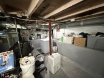 829 Ardella Avenue Akron OH 44306