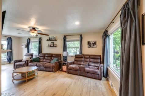 7447 Midland Road Independence OH 44131