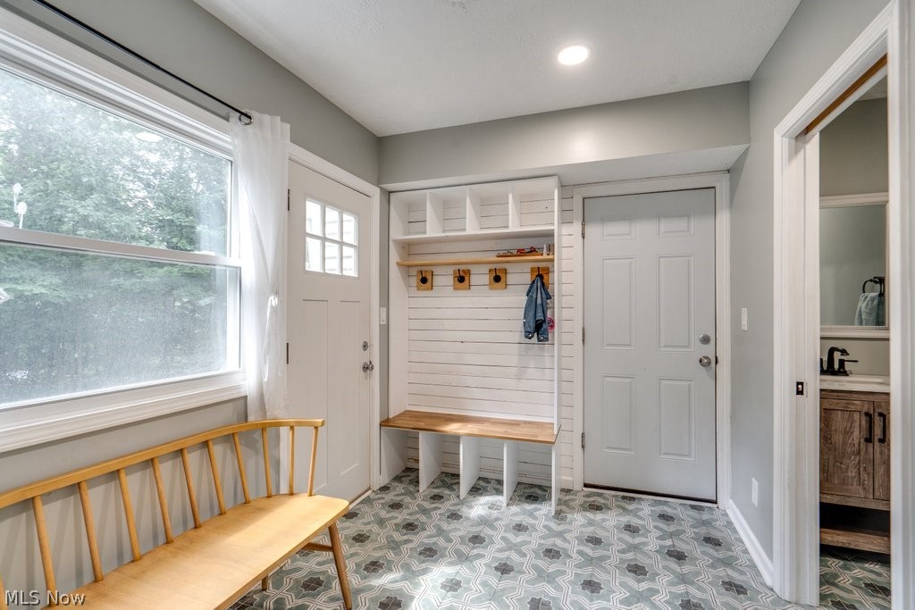 7447 Midland Road Independence OH 44131