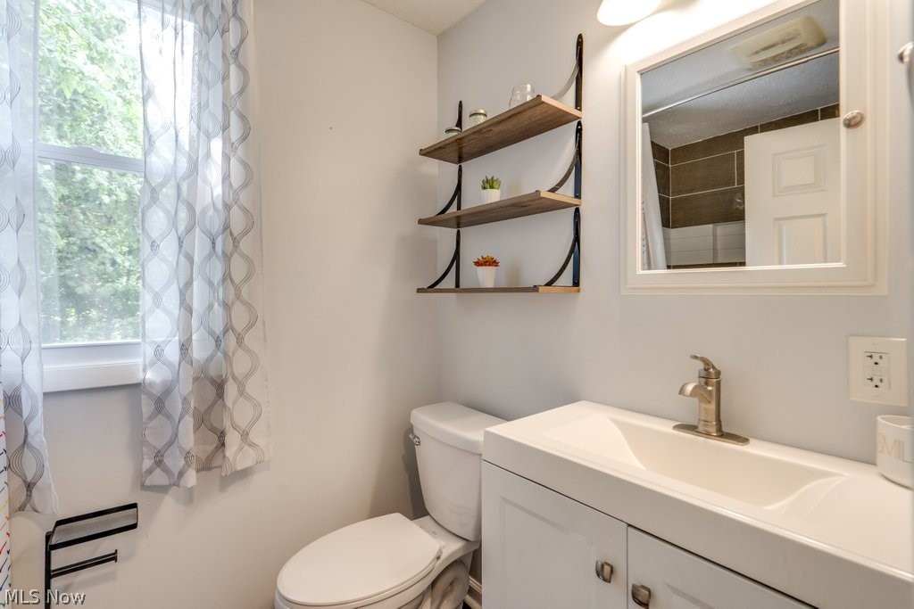 7447 Midland Road Independence OH 44131
