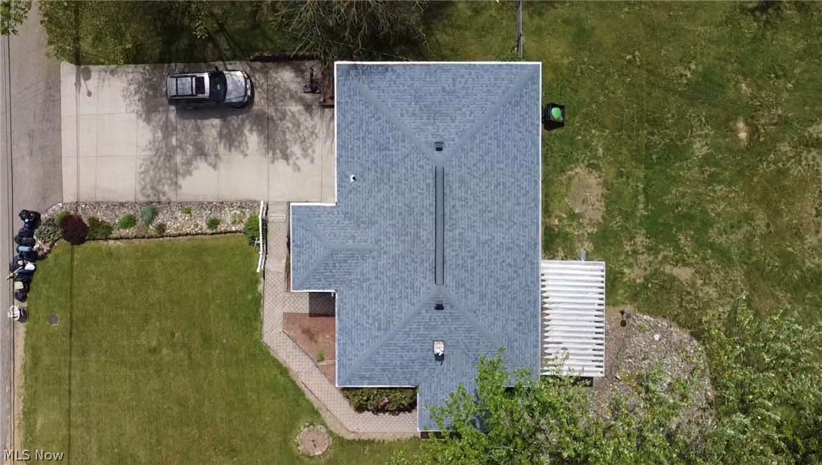 135 Melinda Avenue Wintersville OH 43953