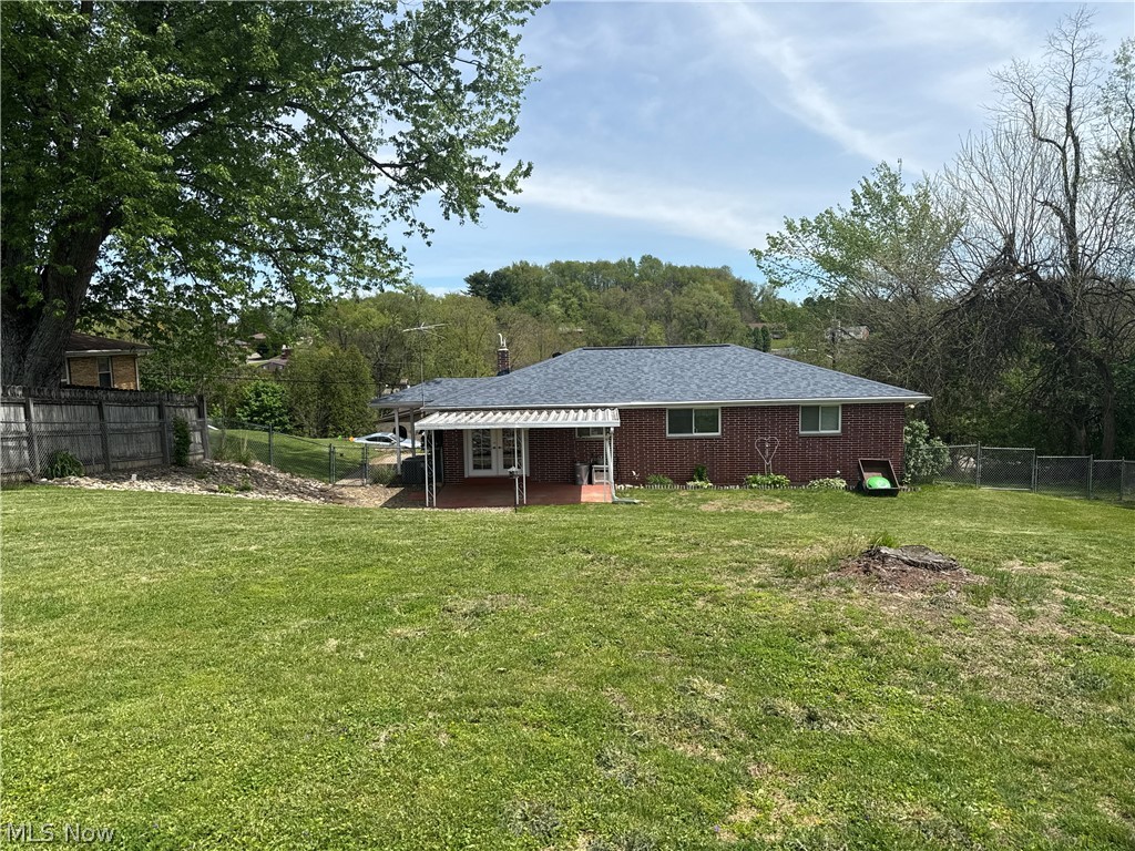135 Melinda Avenue Wintersville OH 43953
