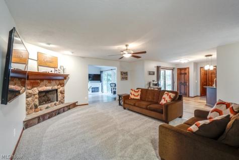 4138 Whispering Springs Lane Mogadore OH 44260