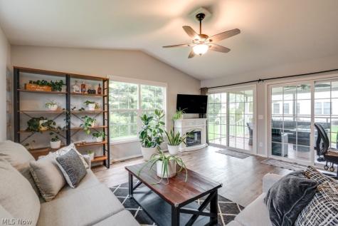 4138 Whispering Springs Lane Mogadore OH 44260