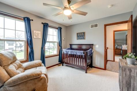 4138 Whispering Springs Lane Mogadore OH 44260