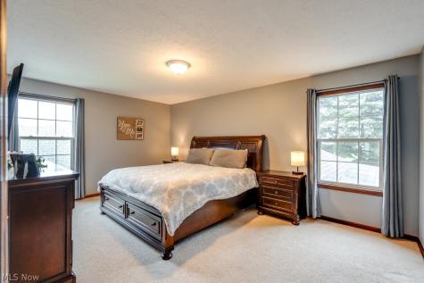 4138 Whispering Springs Lane Mogadore OH 44260