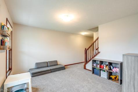 4138 Whispering Springs Lane Mogadore OH 44260